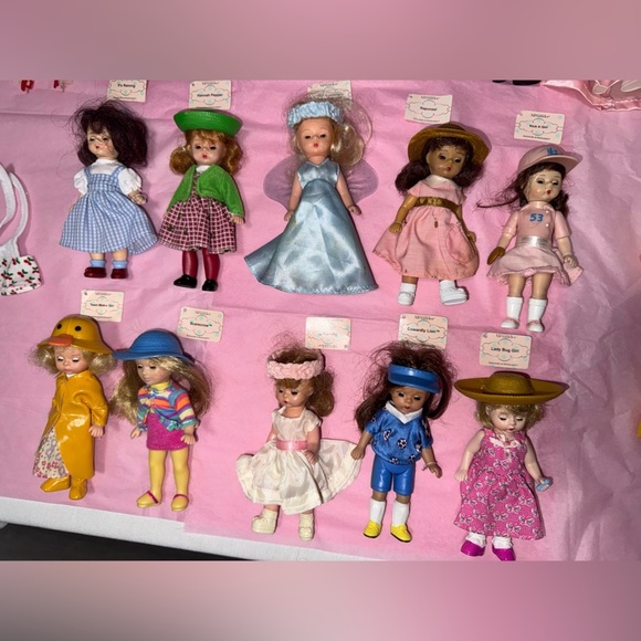 Madame Alexander doll bundle and others - Picture 4 of 6